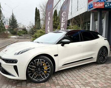 Бежевый Zeekr 001, объемом двигателя 0 л и пробегом 16 тыс. км за 42999 $, фото 6 на Automoto.ua