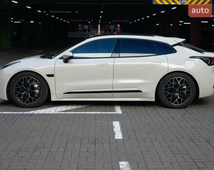 Бежевый Zeekr 001, объемом двигателя 0 л и пробегом 8 тыс. км за 42900 $, фото 9 на Automoto.ua