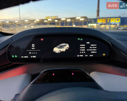 Бежевый Zeekr 001, объемом двигателя 0 л и пробегом 12 тыс. км за 46777 $, фото 9 на Automoto.ua