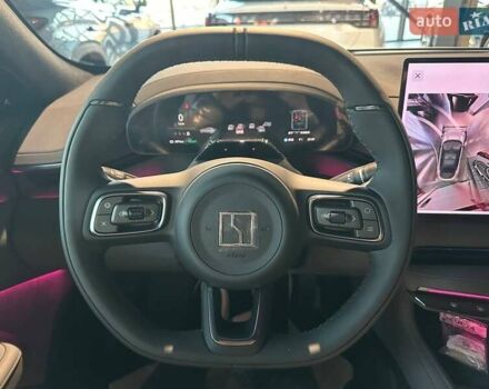 Бежевый Zeekr 001, объемом двигателя 0 л и пробегом 1 тыс. км за 39900 $, фото 20 на Automoto.ua