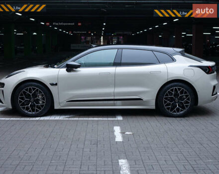 Бежевий Zeekr 001, об'ємом двигуна 0 л та пробігом 15 тис. км за 45900 $, фото 8 на Automoto.ua