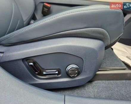 Бежевый Zeekr 001, объемом двигателя 0 л и пробегом 8 тыс. км за 44900 $, фото 30 на Automoto.ua