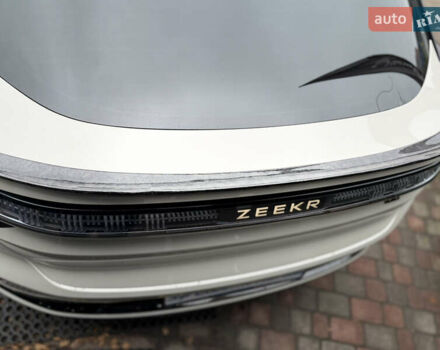 Бежевый Zeekr 001, объемом двигателя 0 л и пробегом 16 тыс. км за 42999 $, фото 11 на Automoto.ua