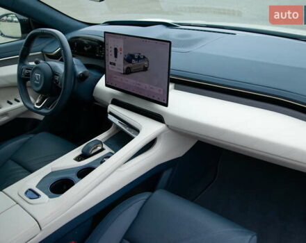 Бежевий Zeekr 001, об'ємом двигуна 0 л та пробігом 15 тис. км за 45900 $, фото 16 на Automoto.ua