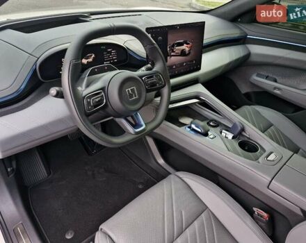 Zeekr 001 2025 в Николаеве на Automoto.ua Бежевый Zeekr 001, объемом двигателя 0 л и пробегом 10 тыс. км за 51999 $, фото 18 на Automoto.ua