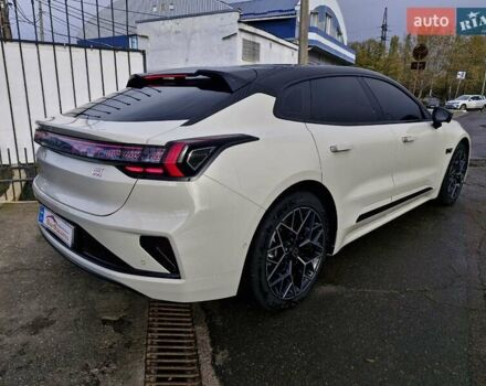 Zeekr 001 2025 в Николаеве на Automoto.ua Бежевый Zeekr 001, объемом двигателя 0 л и пробегом 10 тыс. км за 51999 $, фото 5 на Automoto.ua