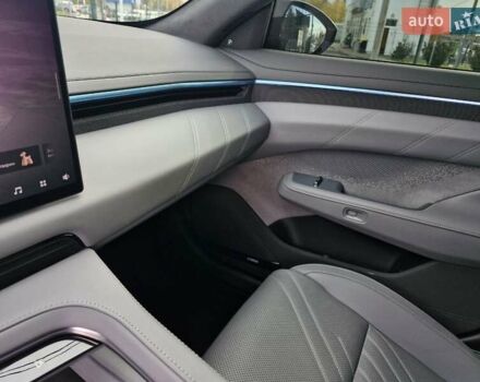 Zeekr 001 2025 в Николаеве на Automoto.ua Бежевый Zeekr 001, объемом двигателя 0 л и пробегом 10 тыс. км за 51999 $, фото 35 на Automoto.ua