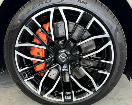 Zeekr 001 2025 в Киеве на Automoto.ua Бежевый Zeekr 001, объемом двигателя 0 л и пробегом 1 тыс. км за 54000 $, фото 3 на Automoto.ua