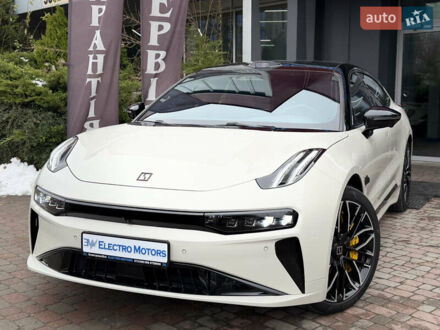 Бежевый Zeekr 001, объемом двигателя 0 л и пробегом 16 тыс. км за 42999 $, фото 1 на Automoto.ua