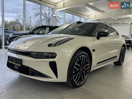 Zeekr 001 2025 в Киеве на Automoto.ua Бежевый Zeekr 001, объемом двигателя 0 л и пробегом 1 тыс. км за 54000 $, фото 1 на Automoto.ua