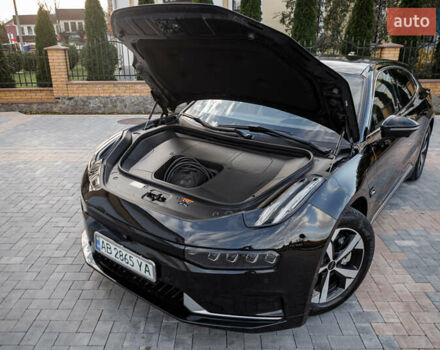 Zeekr 001 2023 у Бару на Automoto.ua Чорний Zeekr 001, об'ємом двигуна 0 л та пробігом 43 тис. км за 33900 $, фото 34 на Automoto.ua