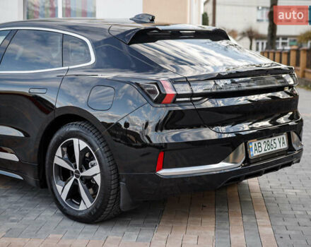 Zeekr 001 2023 у Бару на Automoto.ua Чорний Zeekr 001, об'ємом двигуна 0 л та пробігом 43 тис. км за 33900 $, фото 4 на Automoto.ua