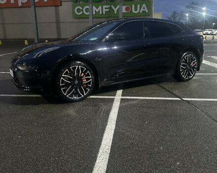 Чорний Zeekr 001, об'ємом двигуна 0 л та пробігом 37 тис. км за 42800 $, фото 1 на Automoto.ua
