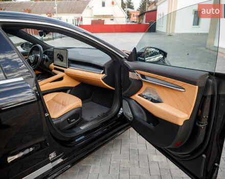 Zeekr 001 2023 у Бару на Automoto.ua Чорний Zeekr 001, об'ємом двигуна 0 л та пробігом 43 тис. км за 33900 $, фото 11 на Automoto.ua