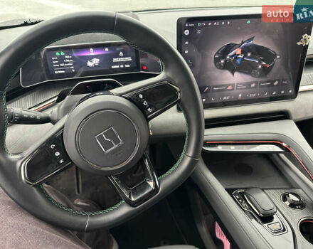 Чорний Zeekr 001, об'ємом двигуна 0 л та пробігом 53 тис. км за 36000 $, фото 11 на Automoto.ua