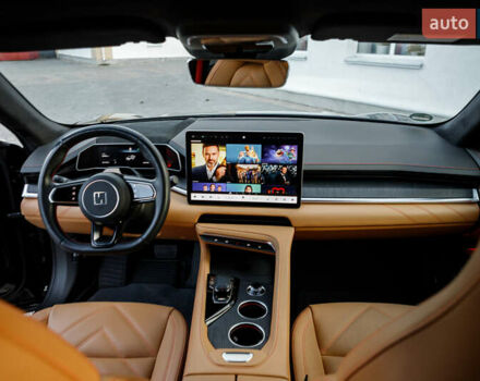 Zeekr 001 2023 у Бару на Automoto.ua Чорний Zeekr 001, об'ємом двигуна 0 л та пробігом 43 тис. км за 33900 $, фото 36 на Automoto.ua