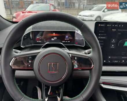 Черный Zeekr 001, объемом двигателя 0 л и пробегом 1 тыс. км за 35900 $, фото 22 на Automoto.ua