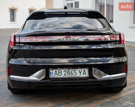 Zeekr 001 2023 у Бару на Automoto.ua Чорний Zeekr 001, об'ємом двигуна 0 л та пробігом 43 тис. км за 33900 $, фото 5 на Automoto.ua