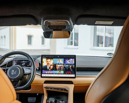 Zeekr 001 2023 у Бару на Automoto.ua Чорний Zeekr 001, об'ємом двигуна 0 л та пробігом 43 тис. км за 33900 $, фото 37 на Automoto.ua