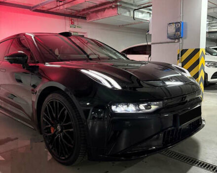 Черный Zeekr 001, объемом двигателя 0 л и пробегом 29 тыс. км за 42000 $, фото 3 на Automoto.ua