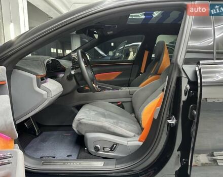 Zeekr 001 2024 у Дніпро (Дніпропетровську) на Automoto.ua Чорний Zeekr 001, об'ємом двигуна 0 л та пробігом 17 тис. км за 53000 $, фото 17 на Automoto.ua