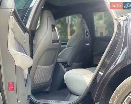 Черный Zeekr 001, объемом двигателя 0 л и пробегом 18 тыс. км за 37800 $, фото 7 на Automoto.ua