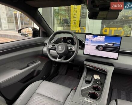 Черный Zeekr 001, объемом двигателя 0 л и пробегом 39 тыс. км за 45000 $, фото 20 на Automoto.ua