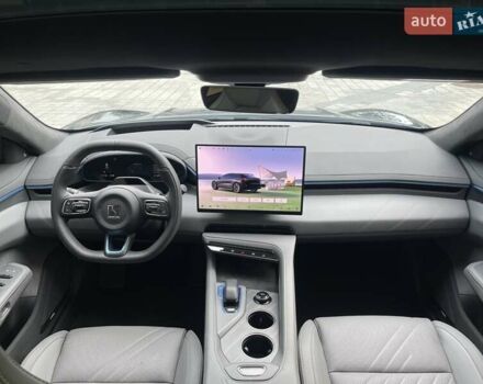 Черный Zeekr 001, объемом двигателя 0 л и пробегом 28 тыс. км за 44800 $, фото 5 на Automoto.ua