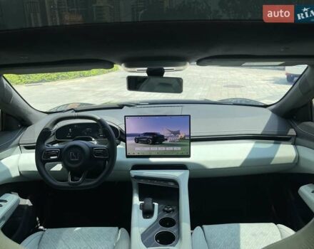 Черный Zeekr 001, объемом двигателя 0 л и пробегом 17 тыс. км за 37800 $, фото 4 на Automoto.ua