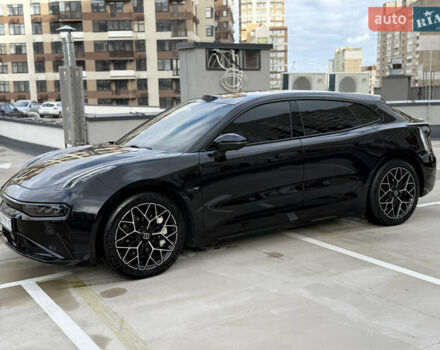 Черный Zeekr 001, объемом двигателя 0 л и пробегом 11 тыс. км за 37999 $, фото 7 на Automoto.ua