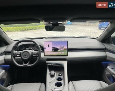 Черный Zeekr 001, объемом двигателя 0 л и пробегом 18 тыс. км за 36500 $, фото 5 на Automoto.ua