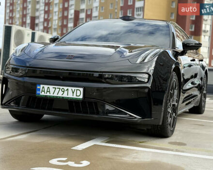 Черный Zeekr 001, объемом двигателя 0 л и пробегом 11 тыс. км за 37999 $, фото 3 на Automoto.ua