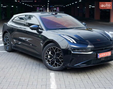 Черный Zeekr 001, объемом двигателя 0 л и пробегом 48 тыс. км за 39000 $, фото 2 на Automoto.ua