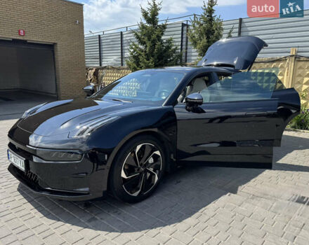Черный Zeekr 001, объемом двигателя 0 л и пробегом 15 тыс. км за 37500 $, фото 4 на Automoto.ua