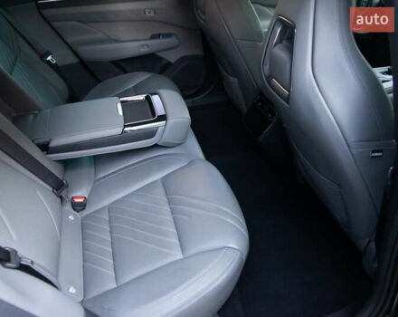 Черный Zeekr 001, объемом двигателя 0 л и пробегом 48 тыс. км за 39000 $, фото 21 на Automoto.ua