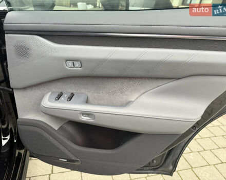 Черный Zeekr 001, объемом двигателя 0 л и пробегом 22 тыс. км за 37000 $, фото 13 на Automoto.ua