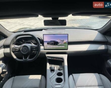 Черный Zeekr 001, объемом двигателя 0 л и пробегом 13 тыс. км за 39600 $, фото 5 на Automoto.ua