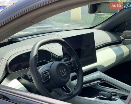 Черный Zeekr 001, объемом двигателя 0 л и пробегом 17 тыс. км за 37800 $, фото 2 на Automoto.ua