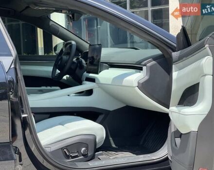 Черный Zeekr 001, объемом двигателя 0 л и пробегом 17 тыс. км за 37800 $, фото 3 на Automoto.ua
