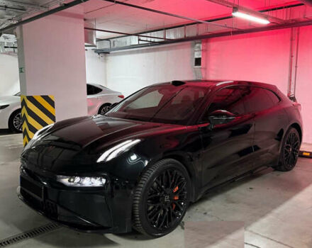 Черный Zeekr 001, объемом двигателя 0 л и пробегом 29 тыс. км за 42000 $, фото 1 на Automoto.ua