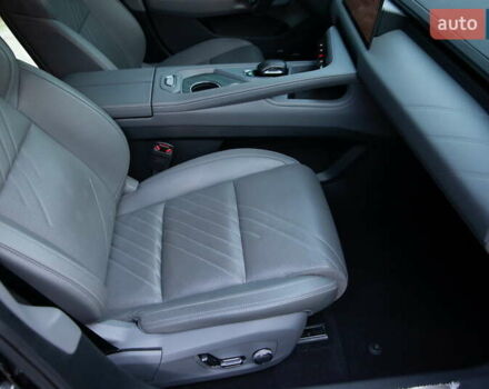 Черный Zeekr 001, объемом двигателя 0 л и пробегом 48 тыс. км за 39000 $, фото 20 на Automoto.ua