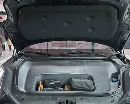 Черный Zeekr 001, объемом двигателя 0 л и пробегом 29 тыс. км за 42000 $, фото 6 на Automoto.ua