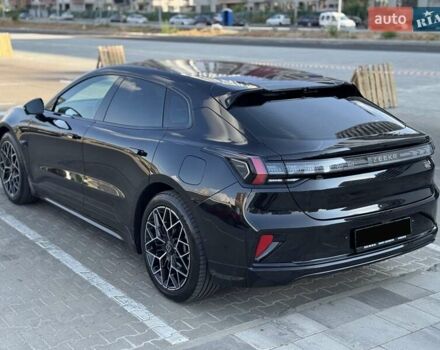Чорний Zeekr 001, об'ємом двигуна 0 л та пробігом 14 тис. км за 47700 $, фото 6 на Automoto.ua