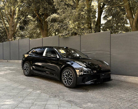 Черный Zeekr 001, объемом двигателя 0 л и пробегом 1 тыс. км за 51999 $, фото 1 на Automoto.ua