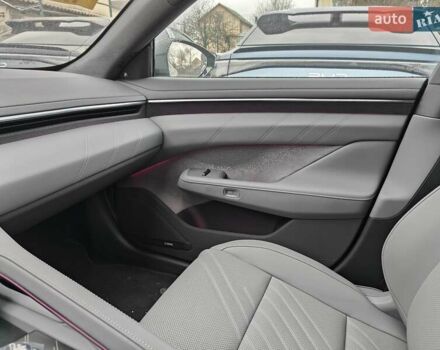 Черный Zeekr 001, объемом двигателя 0 л и пробегом 1 тыс. км за 50500 $, фото 25 на Automoto.ua