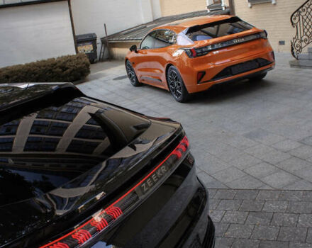 Черный Zeekr 001, объемом двигателя 0 л и пробегом 1 тыс. км за 51999 $, фото 19 на Automoto.ua