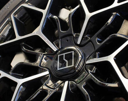 Черный Zeekr 001, объемом двигателя 0 л и пробегом 1 тыс. км за 51999 $, фото 11 на Automoto.ua