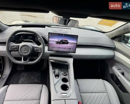 Черный Zeekr 001, объемом двигателя 0 л и пробегом 1 тыс. км за 48700 $, фото 23 на Automoto.ua