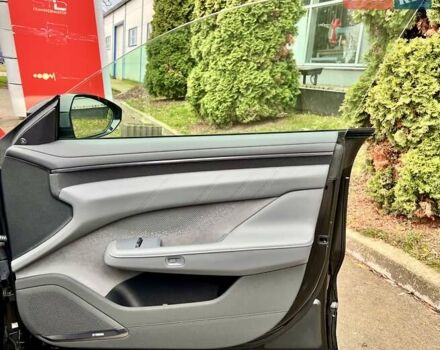 Черный Zeekr 001, объемом двигателя 0 л и пробегом 1 тыс. км за 49500 $, фото 43 на Automoto.ua