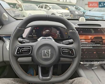 Черный Zeekr 001, объемом двигателя 0 л и пробегом 1 тыс. км за 50500 $, фото 10 на Automoto.ua